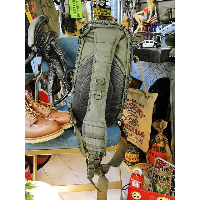 U.S.タイプ　ミリタリーボディバッグ　（オリーブドラブ）　アメリカ雑貨　アメリカン雑貨 |  | 04