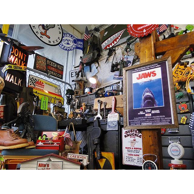 ポスターフレーム　（ジョーズ）　ポスター＆木製フレームのセット ■ アメリカン雑貨 アメリカ雑貨 |  | 05