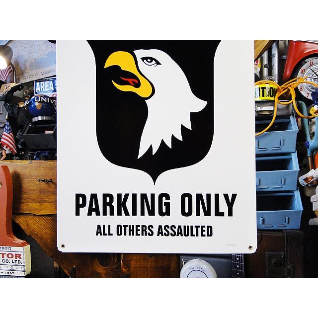 U.S.エアボーン専用駐車場　U.S.ヘヴィースチールサイン　アメリカ雑貨　アメリカン雑貨 |  | 02