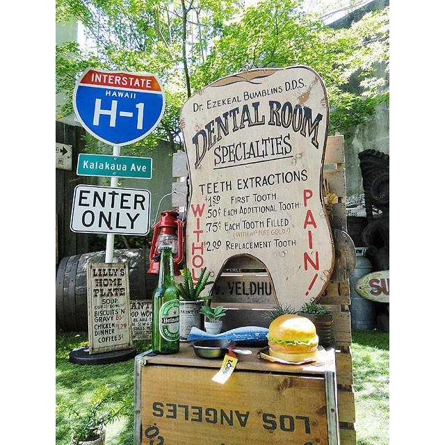 デンタルルーム　ビッグサイズ木製看板　■ アメリカン雑貨 アメリカ雑貨 ドライガーデン ロックガーデン |  | 07