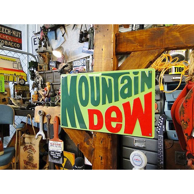 マウンテンデュー　エンボス　ティンサイン　（1970'Sロゴ）　アメリカ雑貨　アメリカン雑貨 |  | 02