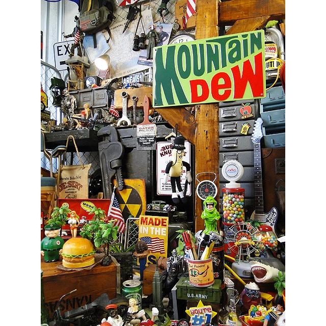 マウンテンデュー　エンボス　ティンサイン　（1970'Sロゴ）　アメリカ雑貨　アメリカン雑貨 |  | 05