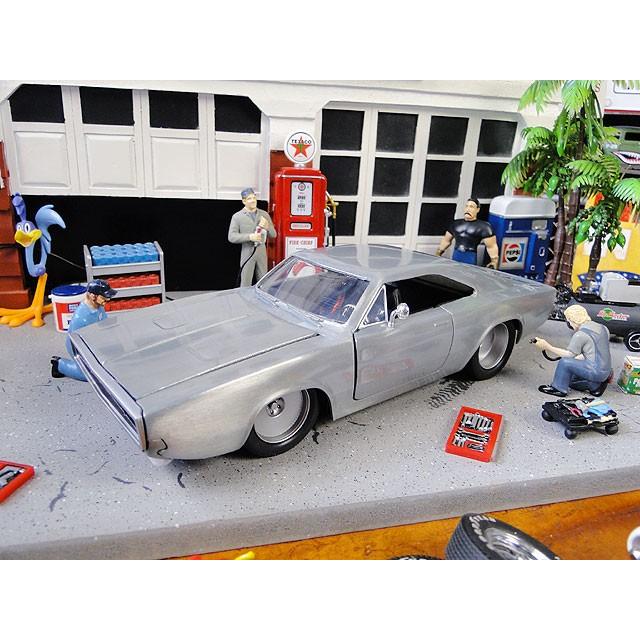 Jada　映画　ワイルドスピード　ダイキャストミニカー　1/24スケール　（ドム/ダッジ　チャージャーR/T　1970　ベアメタル）　アメリカ雑貨 | 