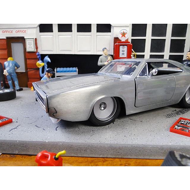 Jada　映画　ワイルドスピード　ダイキャストミニカー　1/24スケール　（ドム/ダッジ　チャージャーR/T　1970　ベアメタル）　アメリカ雑貨 |  | 03