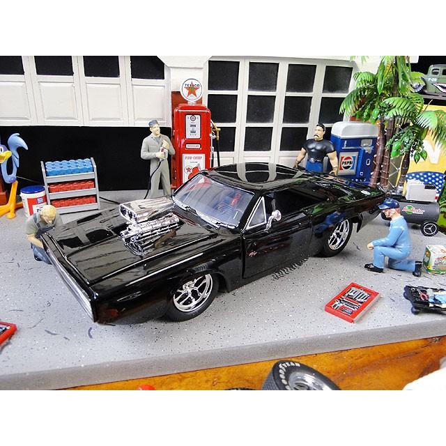 Jada　映画　ワイルドスピード　ダイキャストミニカー　1/24スケール　（ドム/ダッジ　チャージャーR/T　1970　ブラック）　アメリカ雑貨 | 