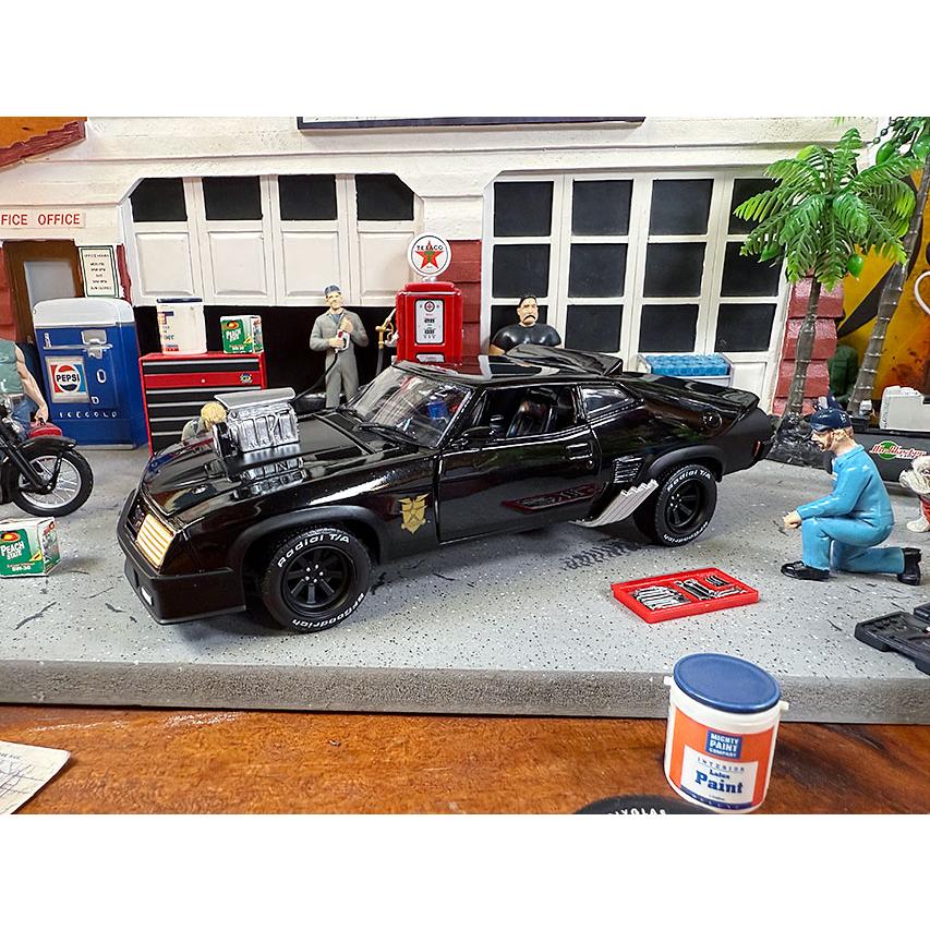 映画　マッドマックス　1973年　フォード　ファルコンXB　LAST OF THE V8　インターセプター　ダイキャストミニカー　1/24スケール |  | 03