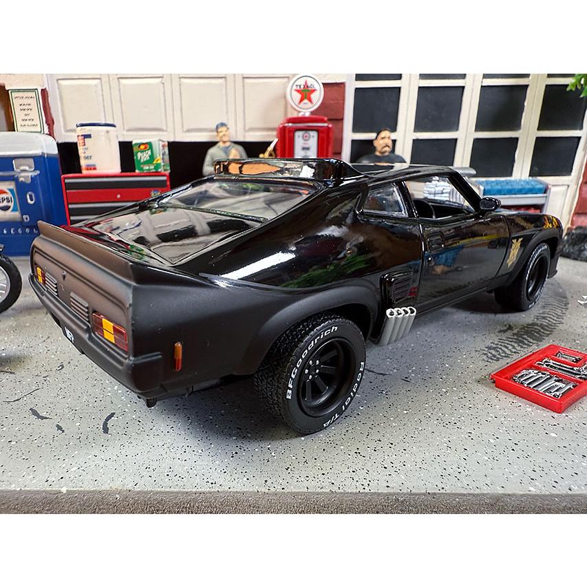 映画　マッドマックス　1973年　フォード　ファルコンXB　LAST OF THE V8　インターセプター　ダイキャストミニカー　1/24スケール |  | 07