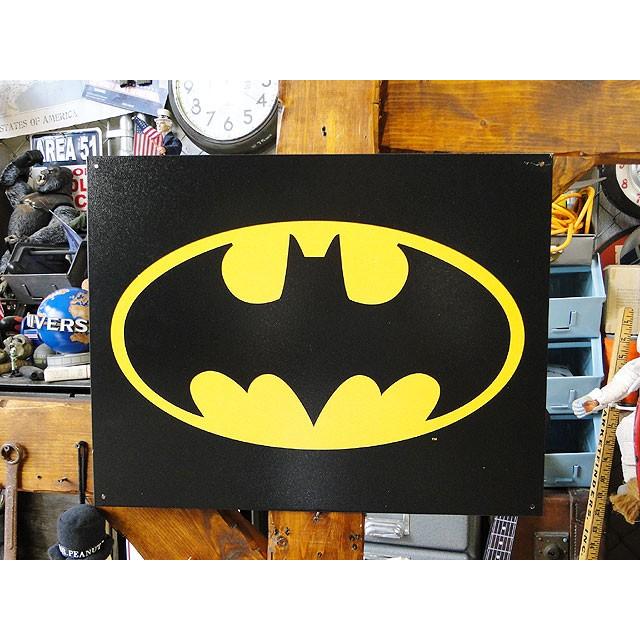 ランキング第1位 バットマンロゴのブリキ看板 アメリカ雑貨 アメリカン雑貨 サインプレート ティンサインボード Materialworldblog Com