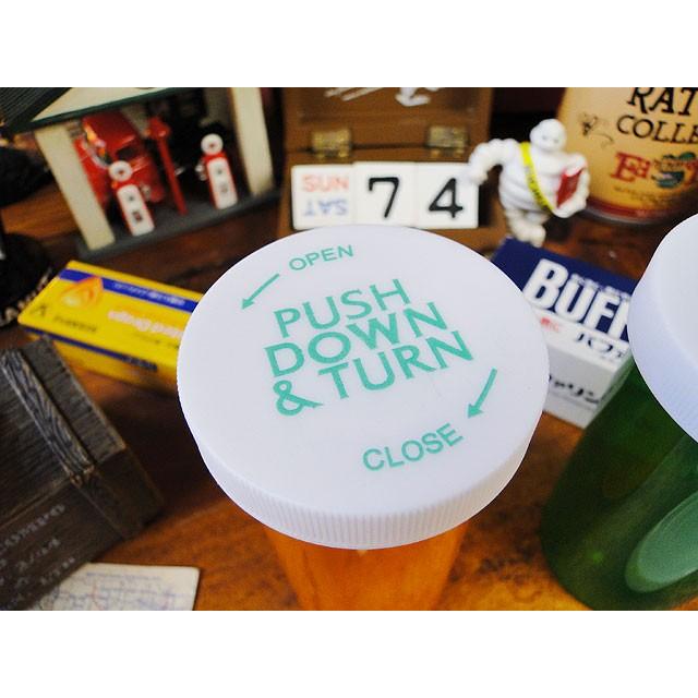 アメリカのピルケース　3色セット　（Lサイズ/3本セット）　アメリカ雑貨　アメリカン雑貨 爆買 |  | 02