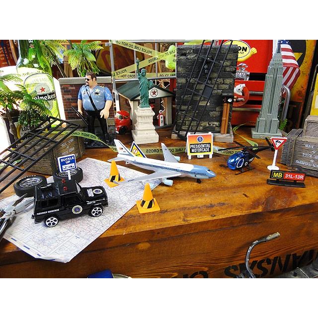 HEC限定／9台セット】596 1/64 アメリカ大統領車隊 フルセット