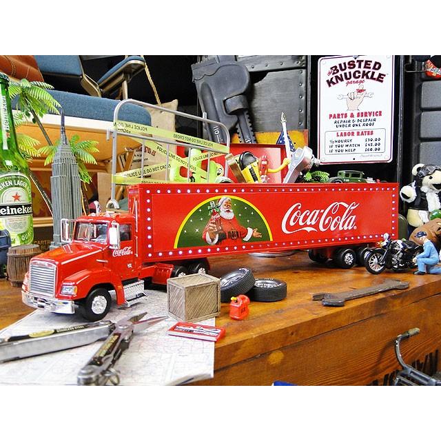 Coca Cola（コカコーラ） ホリデーキャラバン トレーラー ダイキャスト