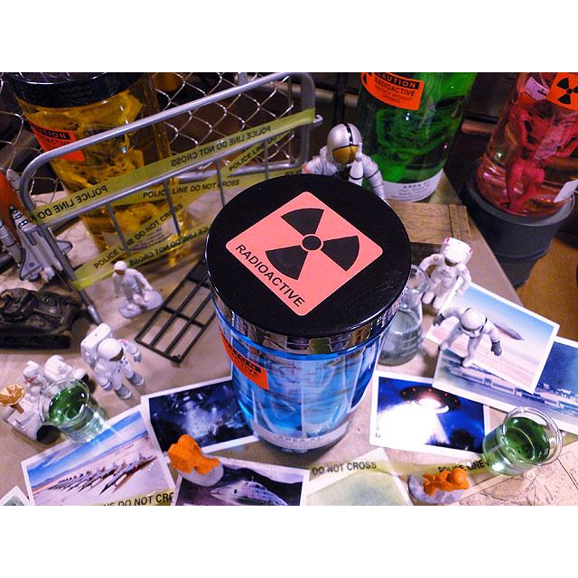 累計販売数5000個突破！　エリア51　エイリアンのホルマリン漬け　（ブルーエイリアン）　あの所さんが大絶賛！世田谷ベースに飾られてます |  | 01