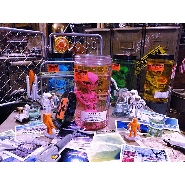 累計販売数5000個突破！　エリア51　エイリアンのホルマリン漬け　（ピンクエイリアン）　あの所さんが大絶賛！世田谷ベースに飾られてます |  | 13