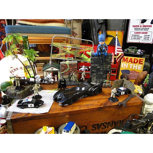 1989年バットモービル　ダイキャストミニカー　（バットマン付き）　アメリカ雑貨　アメリカン雑貨 |  | 10