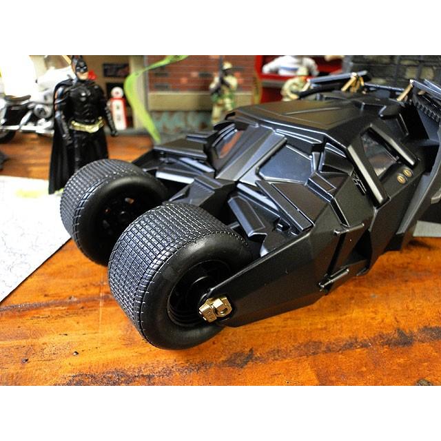 Jada　映画　バットマン　ダークナイト　バットモービル　ダイキャストミニカー　1/24スケール　（バットマンフィギュア付き） |  | 03