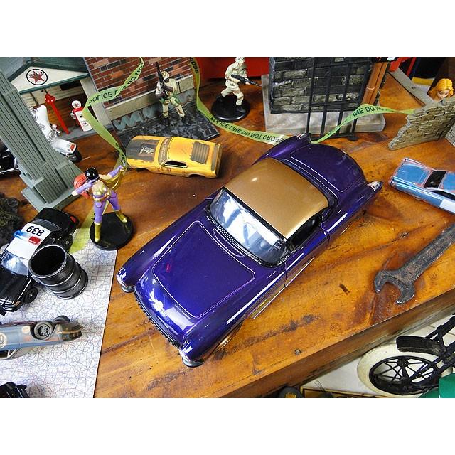 Jada　DC　コミック　ボムシェルズ　ダイキャストミニカー　1/24スケール　（バットガール　1957年　シボレーコルベット）　アメリカ雑貨 |  | 01