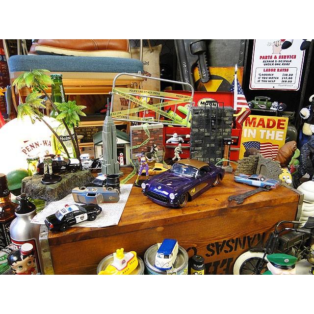 Jada　DC　コミック　ボムシェルズ　ダイキャストミニカー　1/24スケール　（バットガール　1957年　シボレーコルベット）　アメリカ雑貨 |  | 11