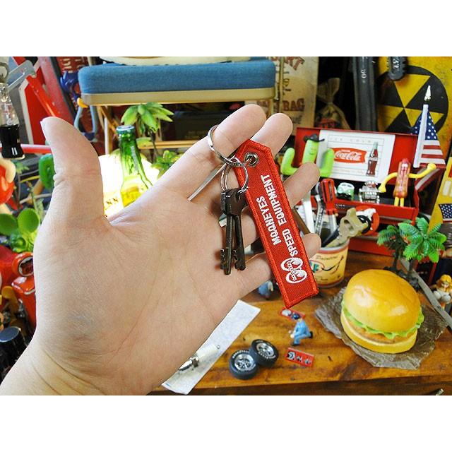 ムーンアイズ　フライトリボンキーホルダー　（レッド）　アメリカ雑貨　アメリカン雑貨 |  | 03