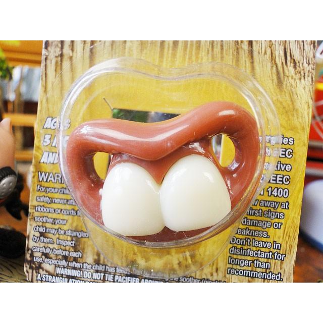 ビリーボブおしゃぶり　（出っ歯）　アメリカ雑貨　アメリカン雑貨 |  | 01