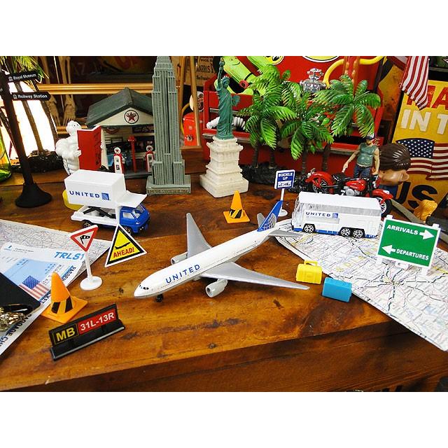ユナイテッド航空のエアポートプレイセット アメリカ雑貨 アメリカン雑貨 アメリカ雑貨通販キャンディタワー 通販 Yahoo ショッピング