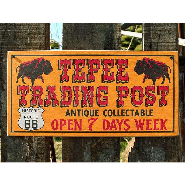 ルート66ロードサイドショップ　ウッドサイン　（トレーディングポスト）　アメリカ雑貨　アメリカン雑貨 | 