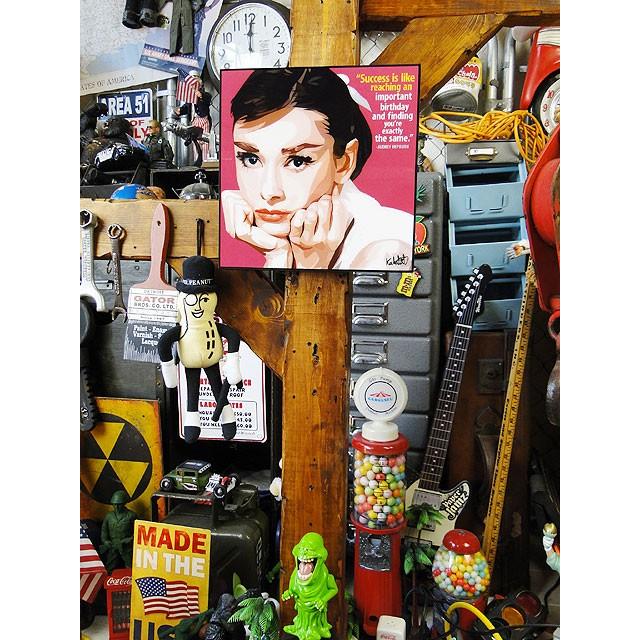 オードリー・ヘップバーン　ポップアートフレーム　（TYPE1)　■　アメリカン雑貨　アメリカ雑貨　パネル　ポスター |  | 03