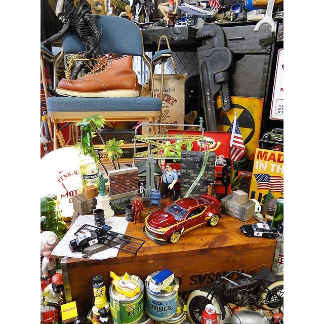 Jada マーベル アベンジャーズ アイアンマン＆2016年シボレー　カマロ　ダイキャストミニカー 1/24スケール ■ アメリカン雑貨 爆買 |  | 11