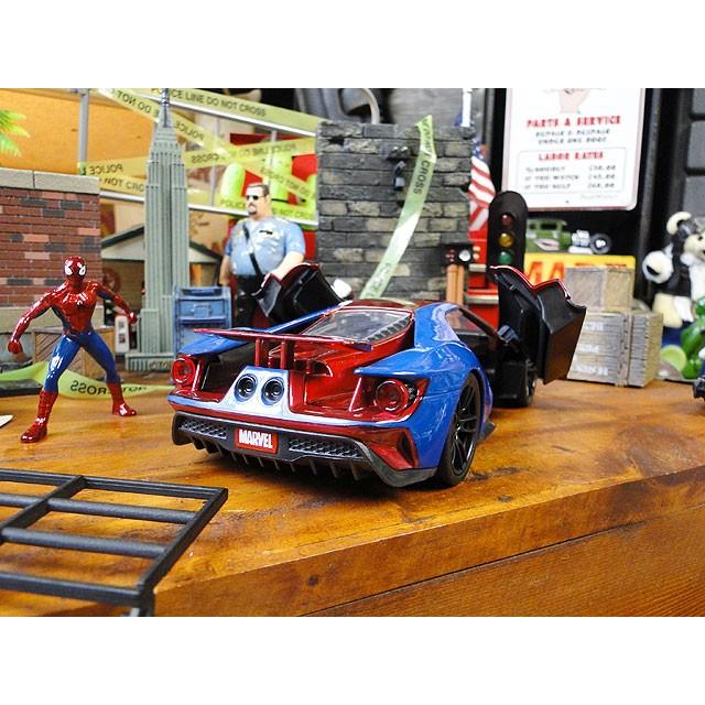 Jada マーベル アベンジャーズ スパイダーマン＆2017年フォードGTのダイキャストミニカー 1/24スケール ■ アメリカン雑貨 アメリカ雑貨 |  | 07