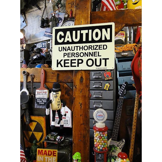 アメリカの蓄光警告サイン　（関係者以外立ち入り禁止）　■　アメリカン雑貨　アメリカ雑貨 |  | 02