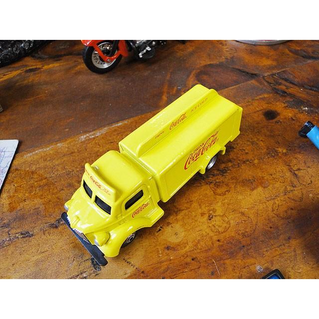 コカコーラ ヴィンテージ ミニカー ドリンク配送車 コカ・コーラ ボトルトラック ミニカー 1/87スケール （1947年モデル