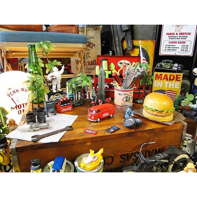 コカ・コーラ　1962年フォルクス・ワーゲン　カーゴバン　ミニカー　1/43スケール　（レッド）　■　アメリカン雑貨　アメリカ雑貨　coke | Coca Cola | 06