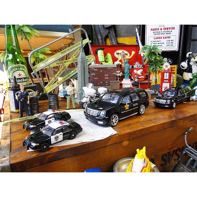 シークレットサービス専用車両 2007年 キャデラック エスカレード ダイ