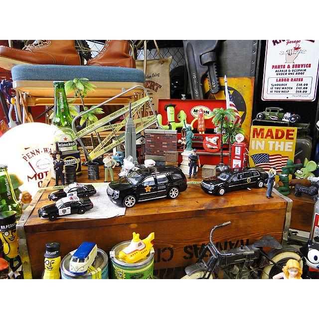 シークレットサービス専用車両 2007年 キャデラック エスカレード ダイ