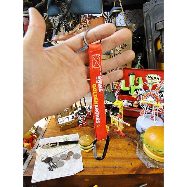 マクドナルド　カラビナキーホルダー　（レッド）　■　アメリカン雑貨　アメリカ雑貨 |  | 03