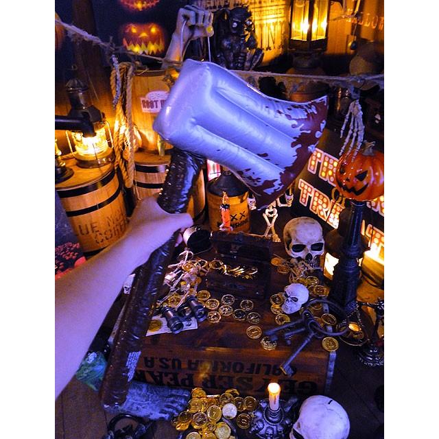 【即納】【在庫あり】恐怖の凶器　インフレータブル　（斧/アックス）　■　パーティー　飾り　アメリカ雑貨　ハロウィン　コスプレ 爆買 |  | 04