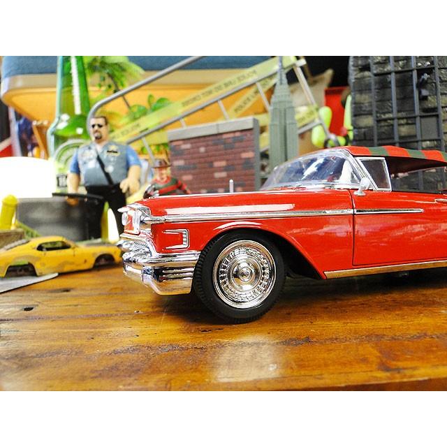 映画　エルム街の悪夢　フレディ・クルーガー仕様　1958年　キャデラック　シリーズ62　ダイキャストミニカー　1/24スケール |  | 03