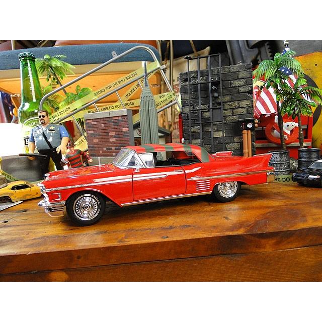 映画　エルム街の悪夢　フレディ・クルーガー仕様　1958年　キャデラック　シリーズ62　ダイキャストミニカー　1/24スケール |  | 04