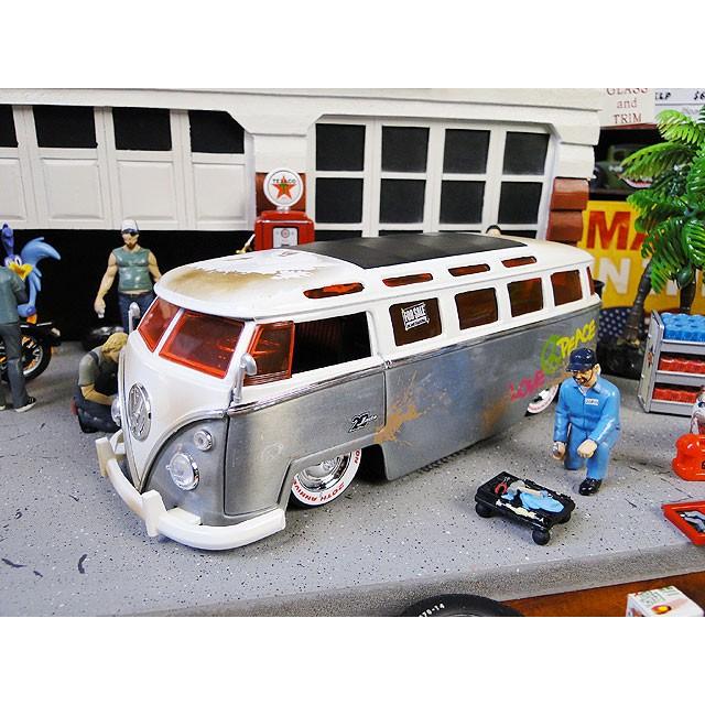 GARAGE Cafe ミニカー ワーゲンバス