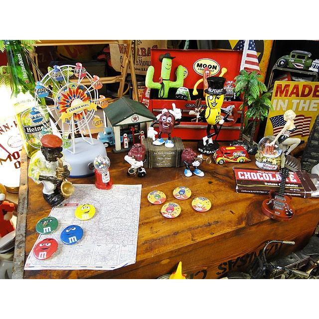 m&m's缶バッジ　Sサイズ　（4色セット/ポーズ）　■　アメリカン雑貨　アメリカ雑貨 |  | 01