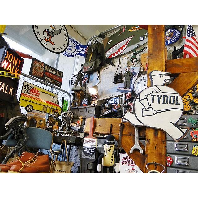 タイドル　ファットワークマン　エンボスティンサイン ■ アメリカン雑貨 アメリカ雑貨 看板 爆買 |  | 04