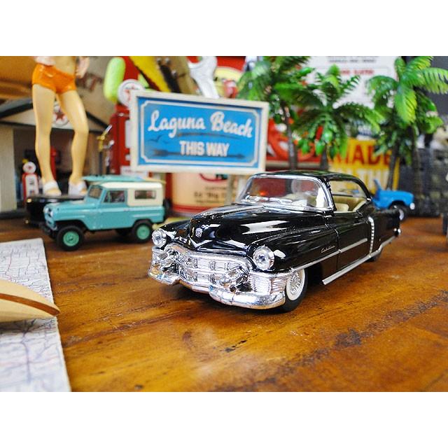 1953年キャデラック　シリーズ62　クーペ　ダイキャストミニカー　1/43スケール　（ブラック）　■ アメリカン雑貨 アメリカ雑貨 |  | 02