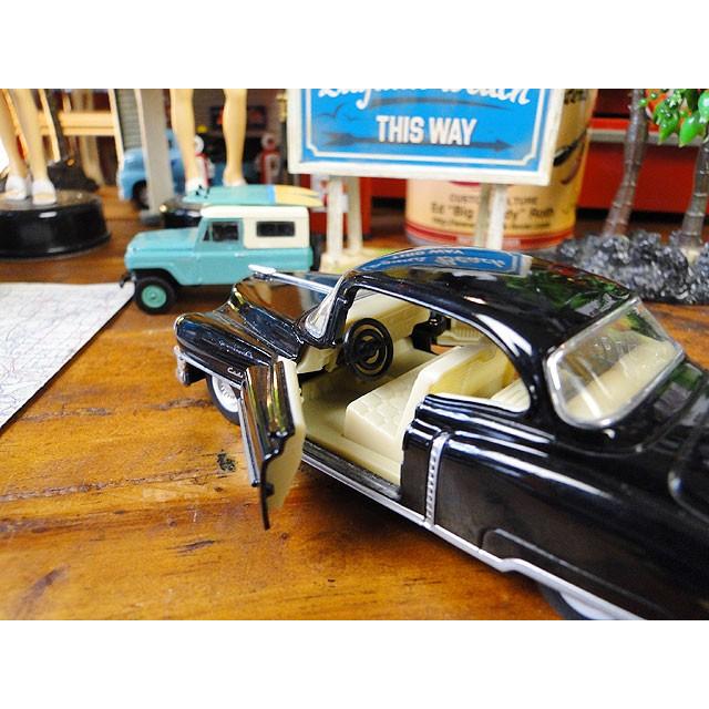 1953年キャデラック　シリーズ62　クーペ　ダイキャストミニカー　1/43スケール　（ブラック）　■ アメリカン雑貨 アメリカ雑貨 |  | 04