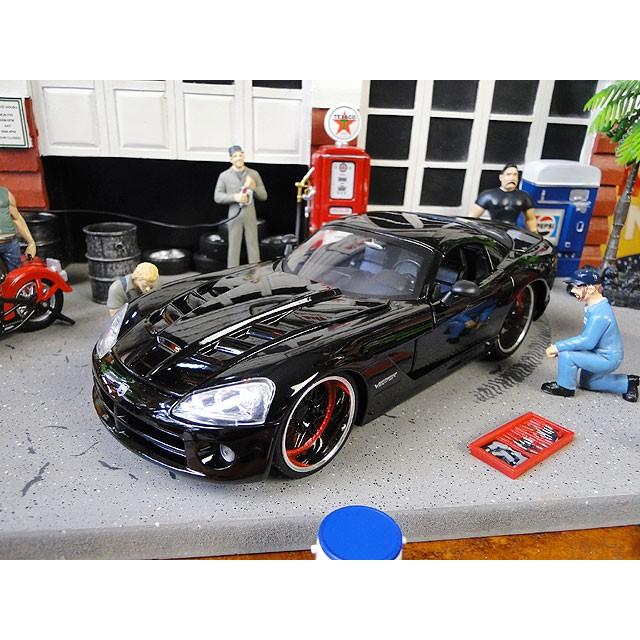 Jada　映画　ワイルドスピード　ダイキャストミニカー　1/24スケール　（レティ/2008年式ダッジ　ヴァイパーSRT10）　■　アメリカン雑貨 | 