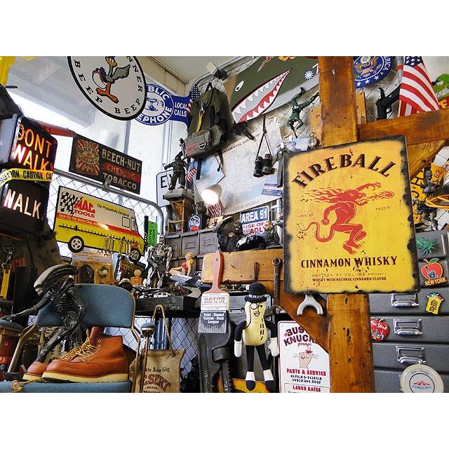 ファイヤーボールウイスキー　ブリキ看板 ■ アメリカン雑貨 アメリカ雑貨 |  | 04