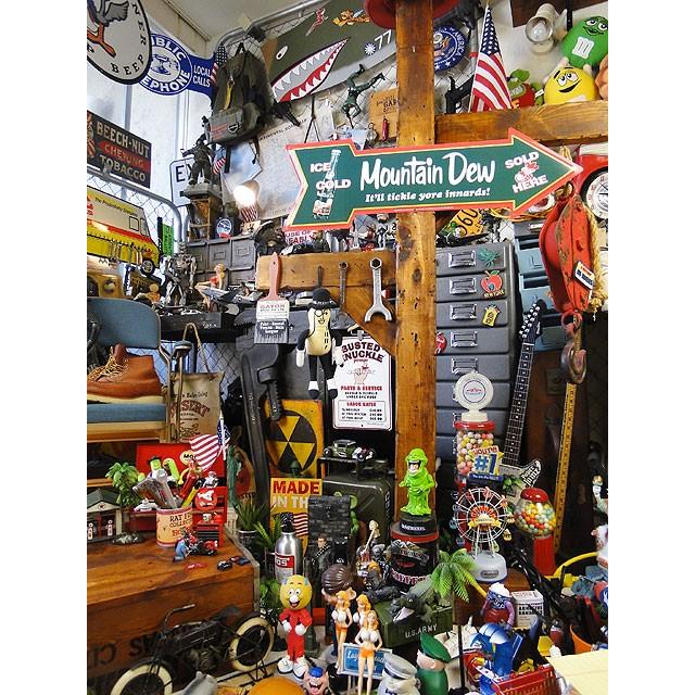 マウンテンデュー　アローカットサイン　（カウボーイ）　■ アメリカン雑貨 アメリカ雑貨　ブリキ看板　ティンサイン |  | 05