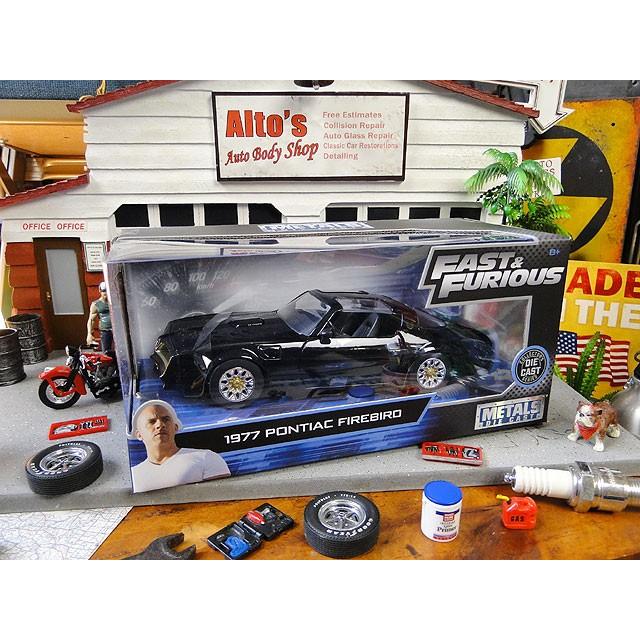 Jada　映画　ワイルドスピード　ダイキャストミニカー　1/24スケール　（1977年ポンティアック　ファイヤーバード）　■　アメリカン雑貨 |  | 13