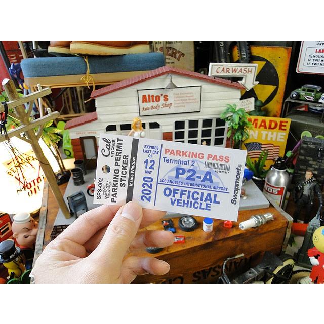 カリフォルニア　パーキングパーミットステッカー　（オフィシャルヴィークル/P2-A）　ガラスの内側から貼るタイプのステッカー 爆買 |  | 02