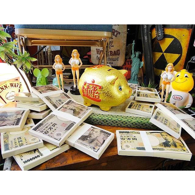 金運財運を招く縁起のいい金のブタさん 貯金箱 子豚 Sサイズ