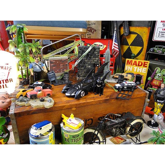 映画　バットマン　フォーエバー　バットモービル　ダイキャストミニカー　（バットマン付き）　■　アメリカン雑貨　アメリカ雑貨 |  | 14