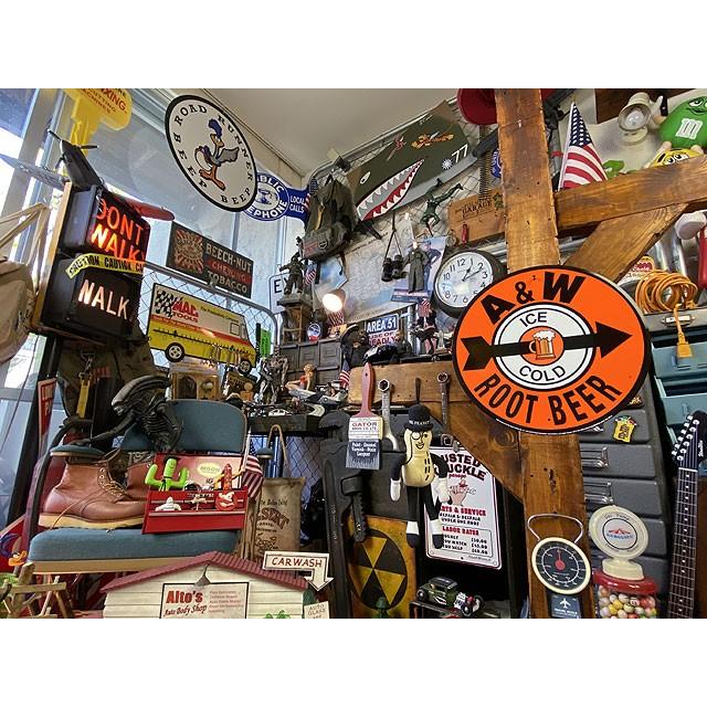 A&W　ルートビアーのラウンド型　ブリキ看板　■ アメリカン雑貨 アメリカ雑貨 |  | 03